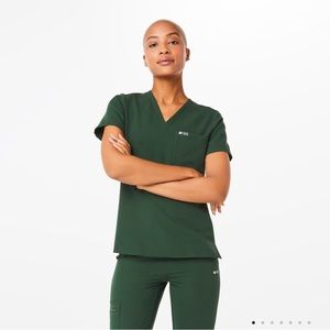 Figs racing green scrubs